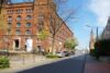 CITYHOUSE: Traumhaft schöne Wohnung in der Südstadt mit Traumgarten, Einbauküche und TG Stellplätzen - Gegenüber vom Stollwerkhof